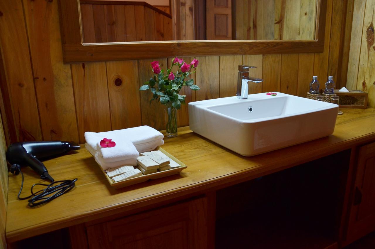 Blue Vanda Lodge Няунг Шве Екстериор снимка