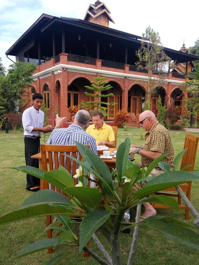 Blue Vanda Lodge Няунг Шве Екстериор снимка
